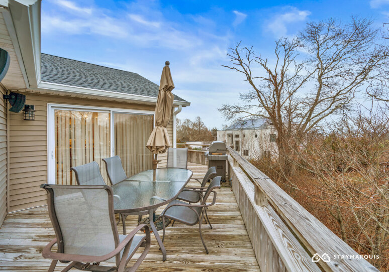 Hamptons Home 1020904
