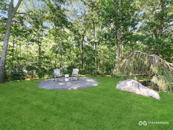 Hamptons Home 1020905