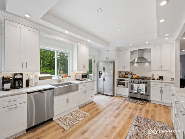 Hamptons Home 1020906