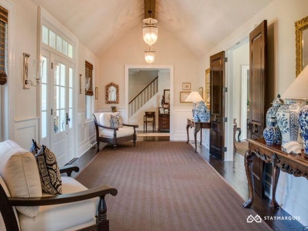 Hamptons Home 1020907