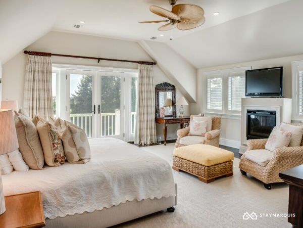 Hamptons Home 1020907