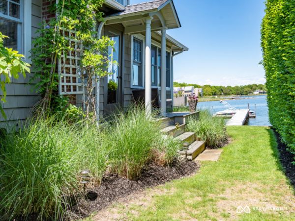 Hamptons Home 1020908
