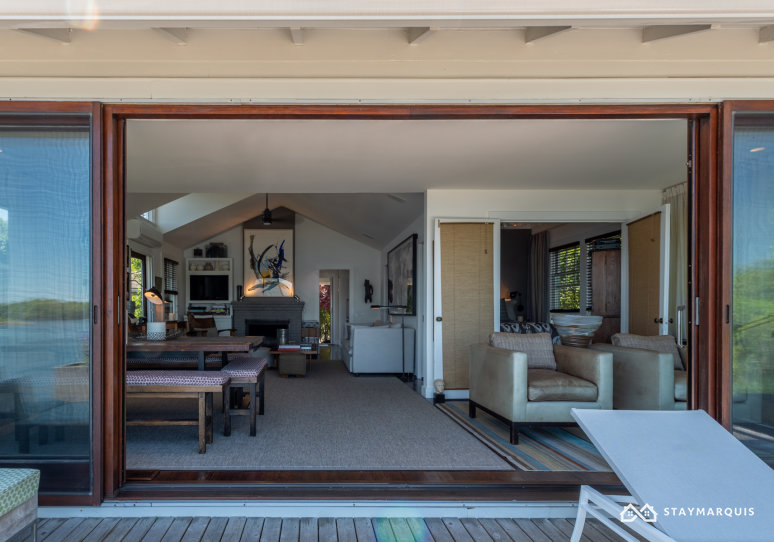 Hamptons Home 1020908