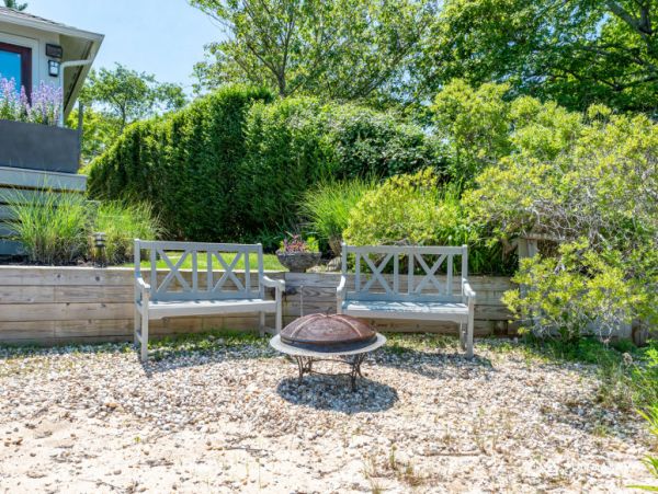 Hamptons Home 1020908