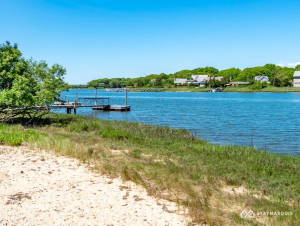 Hamptons Home 1020908