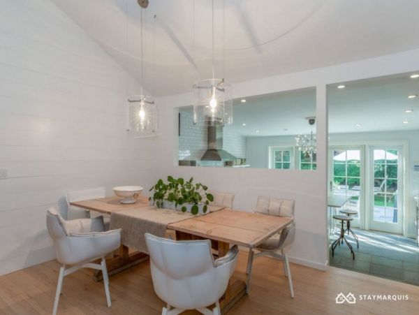 Hamptons Home 1020909