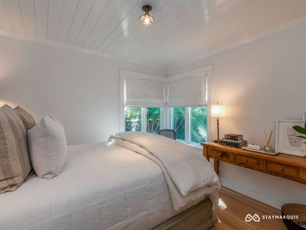 Hamptons Home 1020909