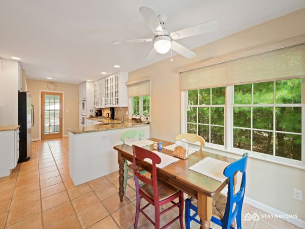 Hamptons Home 1020910