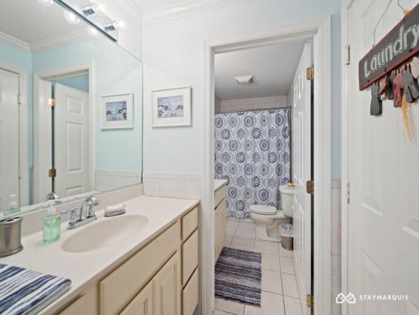 Hamptons Home 1020910