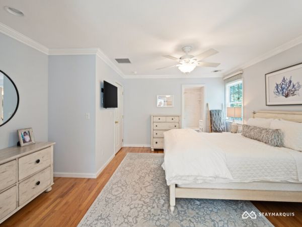 Hamptons Home 1020910