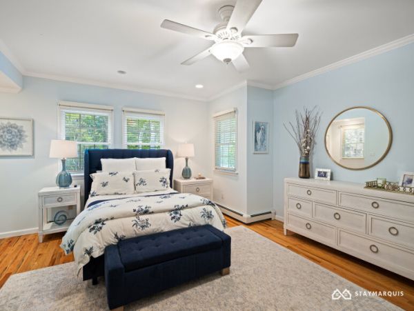 Hamptons Home 1020910