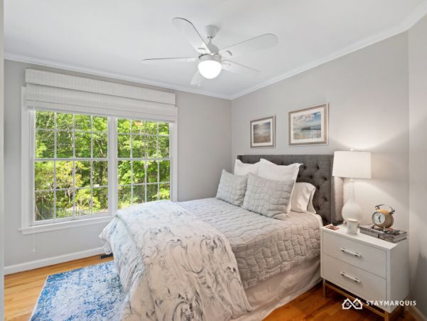 Hamptons Home 1020910