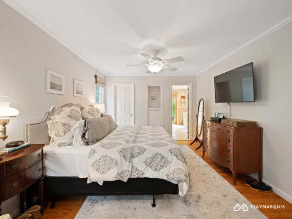 Hamptons Home 1020910