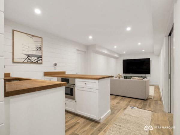 Hamptons Home 1020911