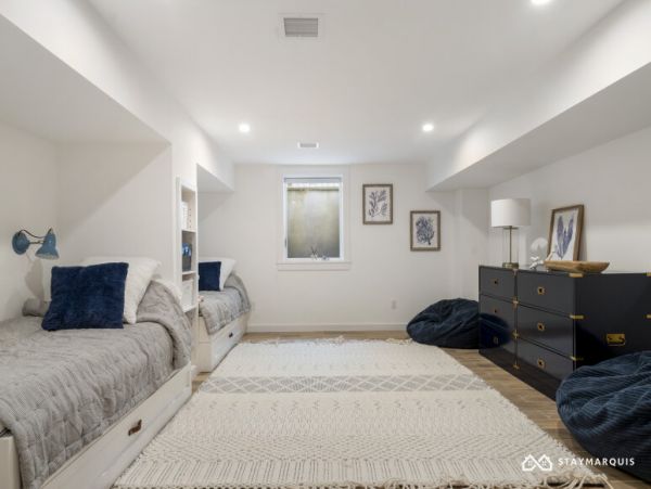 Hamptons Home 1020911