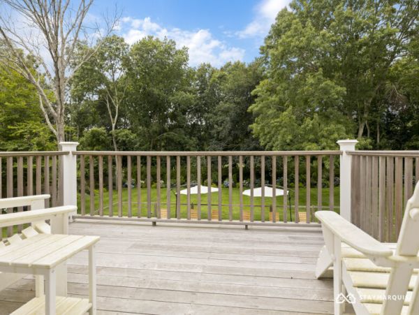 Hamptons Home 1020911