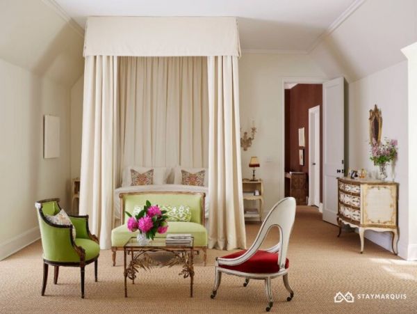 Hamptons Home 1020912