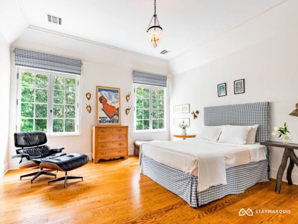 Hamptons Home 1020912