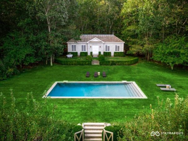 Hamptons Home 1020912