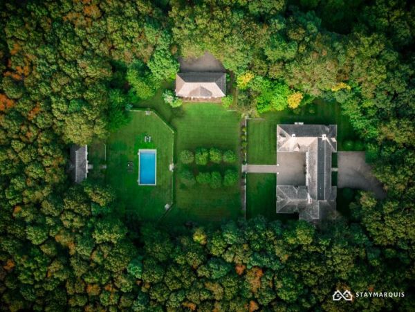 Hamptons Home 1020912