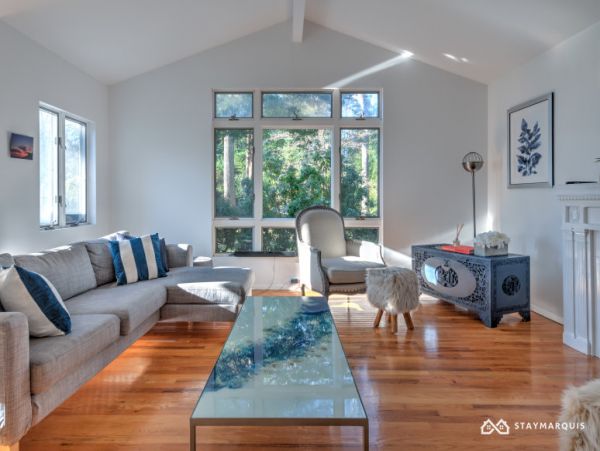 Hamptons Home 1020913