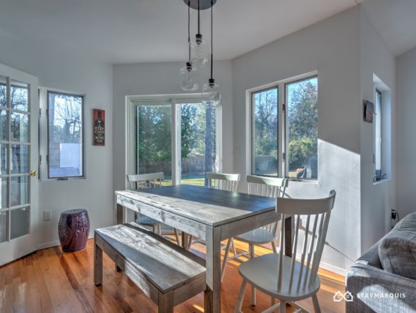 Hamptons Home 1020913