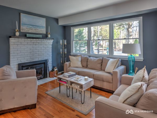 Hamptons Home 1020913