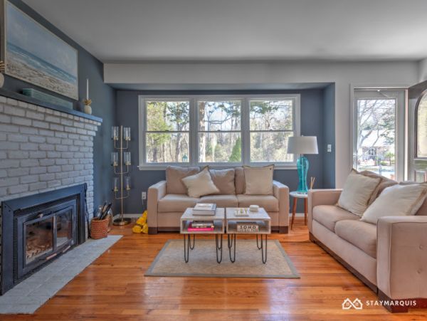 Hamptons Home 1020913