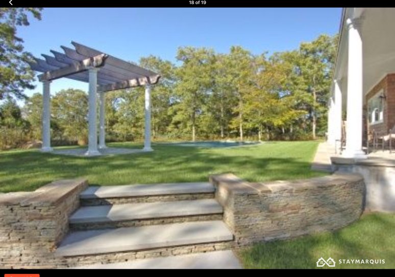 Hamptons Home 1020914