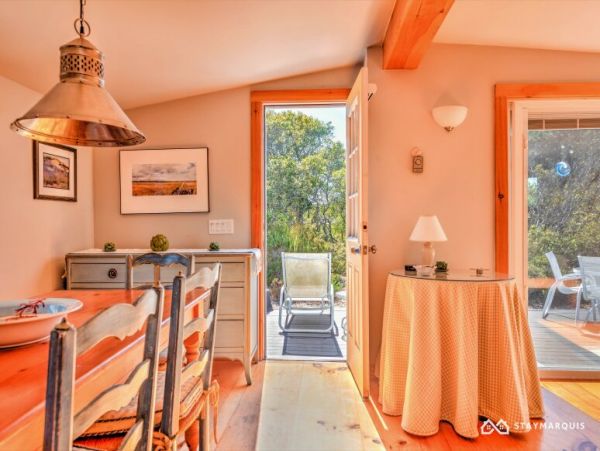 Hamptons Home 1020915