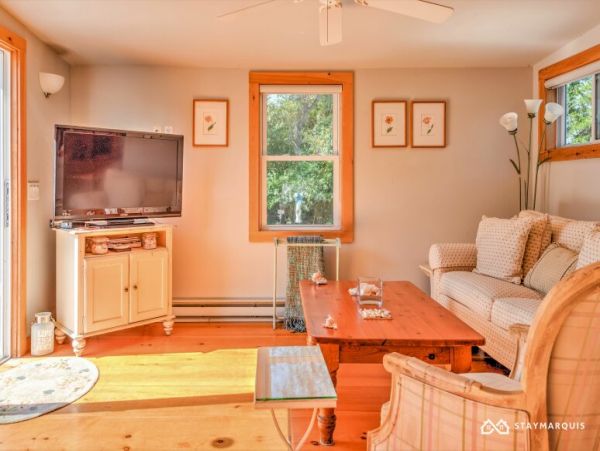 Hamptons Home 1020915