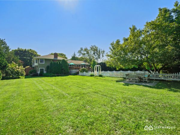 Hamptons Home 1020916
