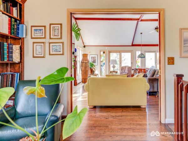 Hamptons Home 1020916