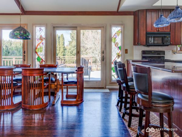 Hamptons Home 1020916