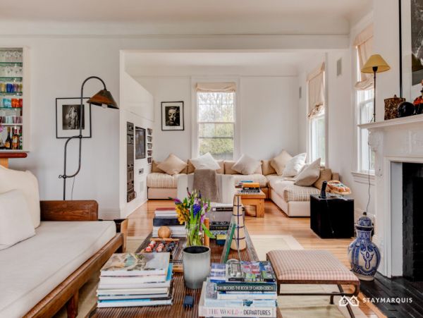 Hamptons Home 1020917