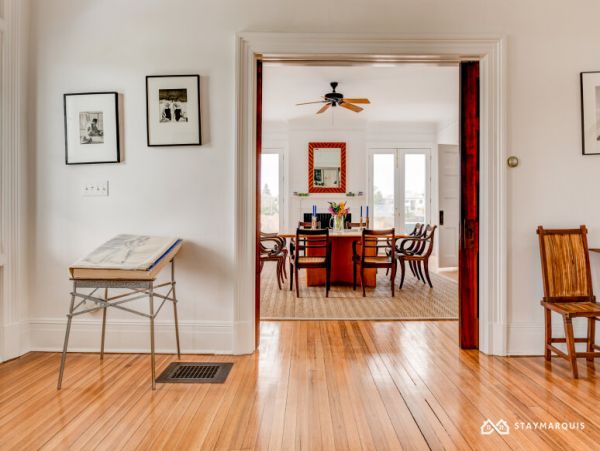 Hamptons Home 1020917