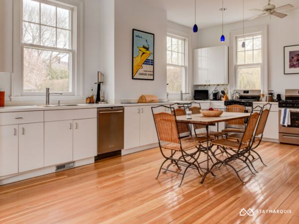 Hamptons Home 1020917