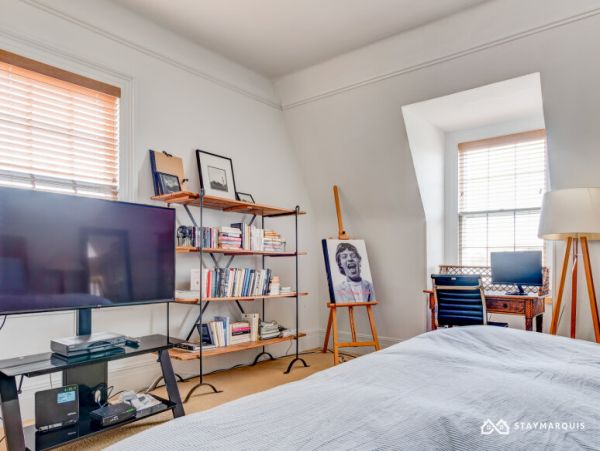 Hamptons Home 1020917