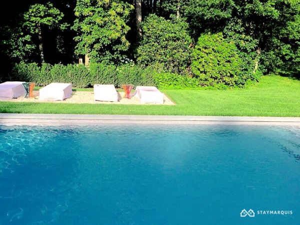 Hamptons Home 1020918