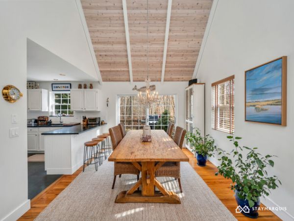 Hamptons Home 1020920