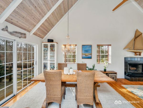 Hamptons Home 1020920