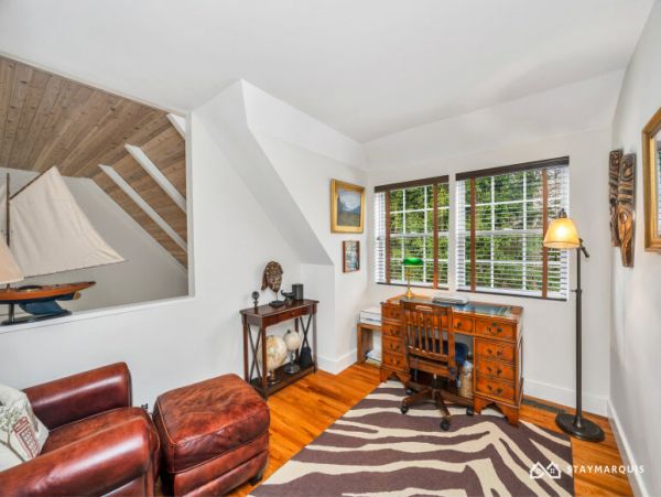 Hamptons Home 1020920