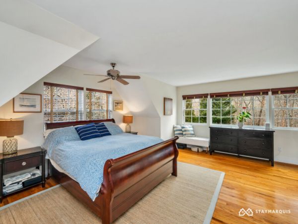 Hamptons Home 1020920