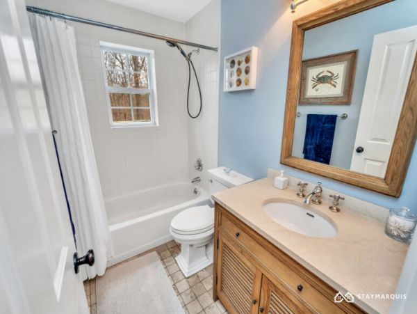 Hamptons Home 1020920