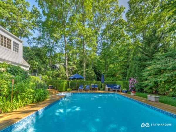 Hamptons Home 1020920