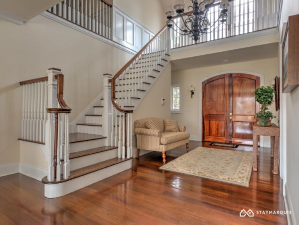 Hamptons Home 1020921
