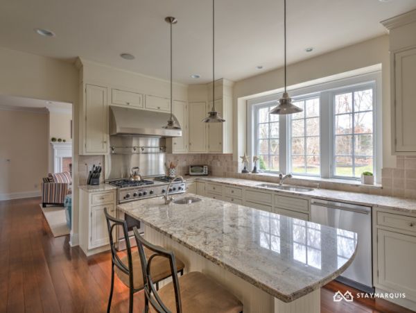 Hamptons Home 1020921