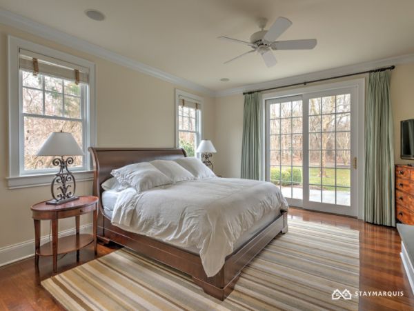 Hamptons Home 1020921