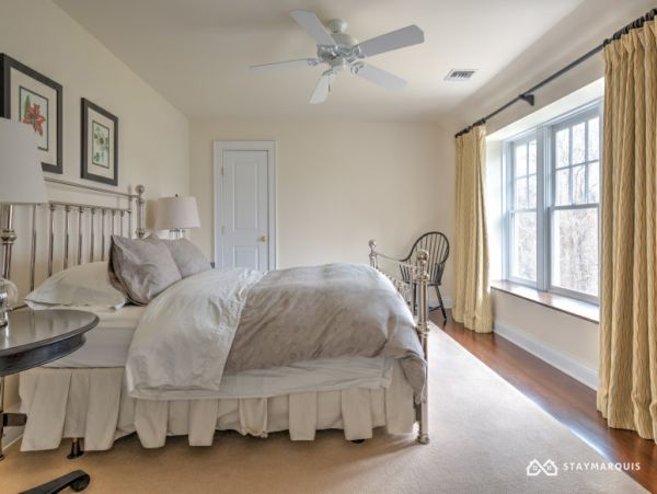 Hamptons Home 1020921
