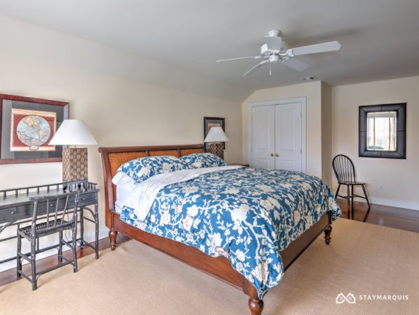 Hamptons Home 1020921